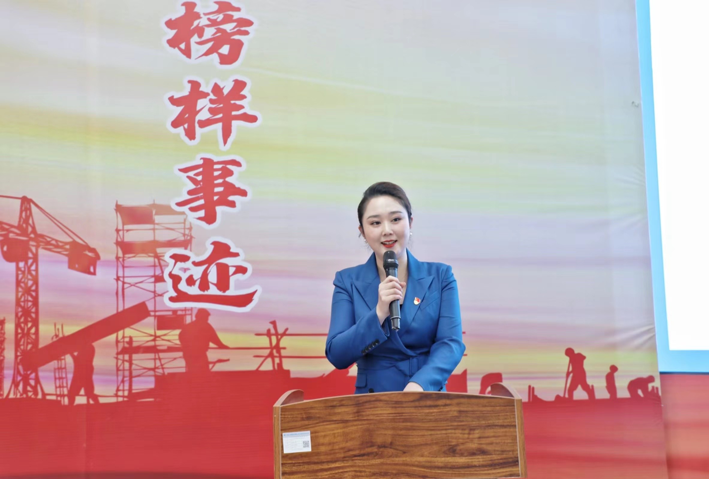 博思花艺婚庆教育,婚庆培训,花艺培训,插花培训,花艺师培训,主持人培训,商务主持人培训,花店运营培训,花店全系统营销,小白开花店,小白学主持,金玺棠婚庆酒店,金玺棠总部,郑州金麻雀教育科技有限公司 博思花艺婚庆教育,婚庆培训,花艺培训,插花培训,花艺师培训,主持人培训,商务主持人培训,花店运营培训,花店全系统营销,小白开花店,小白学主持,金玺棠婚庆酒店,金玺棠总部,郑州金麻雀教育科技有限公司