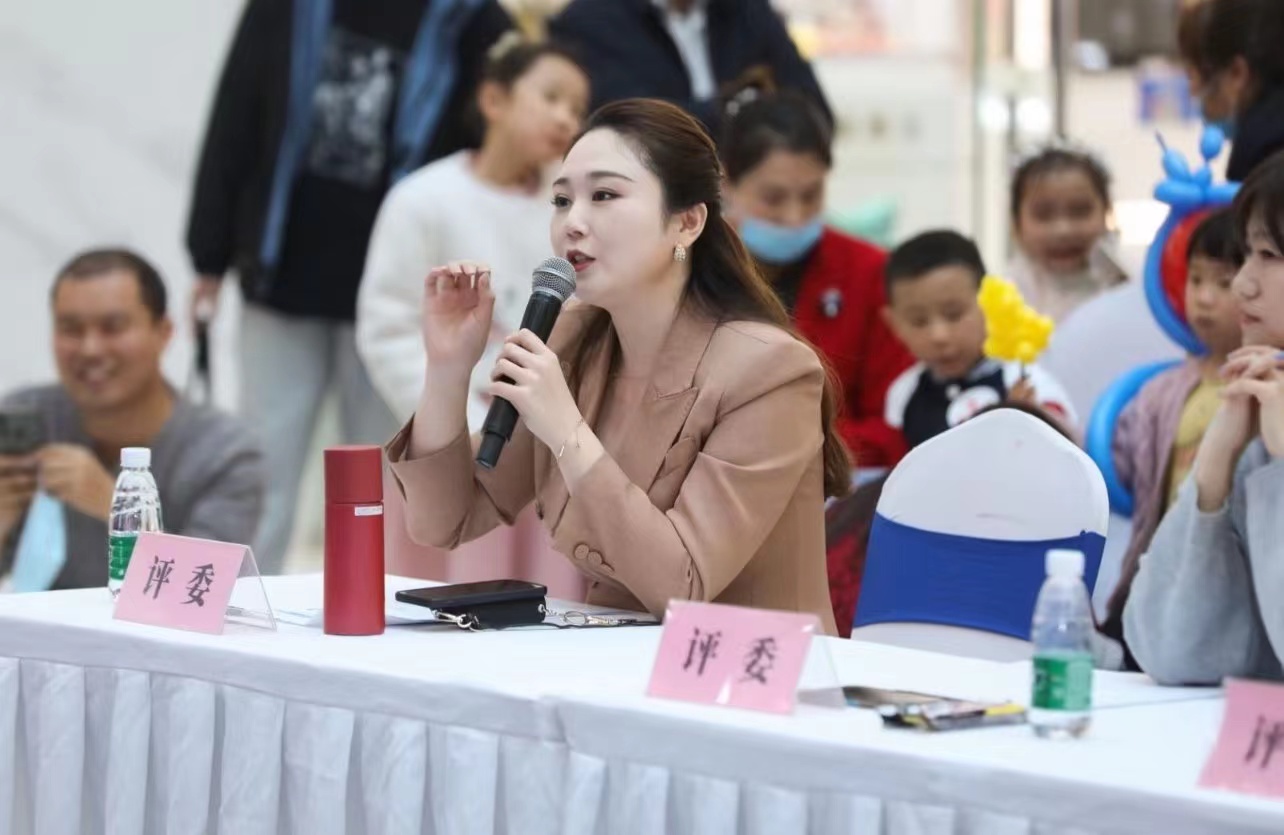 博思花艺婚庆教育,婚庆培训,花艺培训,插花培训,花艺师培训,主持人培训,商务主持人培训,花店运营培训,花店全系统营销,小白开花店,小白学主持,金玺棠婚庆酒店,金玺棠总部,郑州金麻雀教育科技有限公司 博思花艺婚庆教育,婚庆培训,花艺培训,插花培训,花艺师培训,主持人培训,商务主持人培训,花店运营培训,花店全系统营销,小白开花店,小白学主持,金玺棠婚庆酒店,金玺棠总部,郑州金麻雀教育科技有限公司