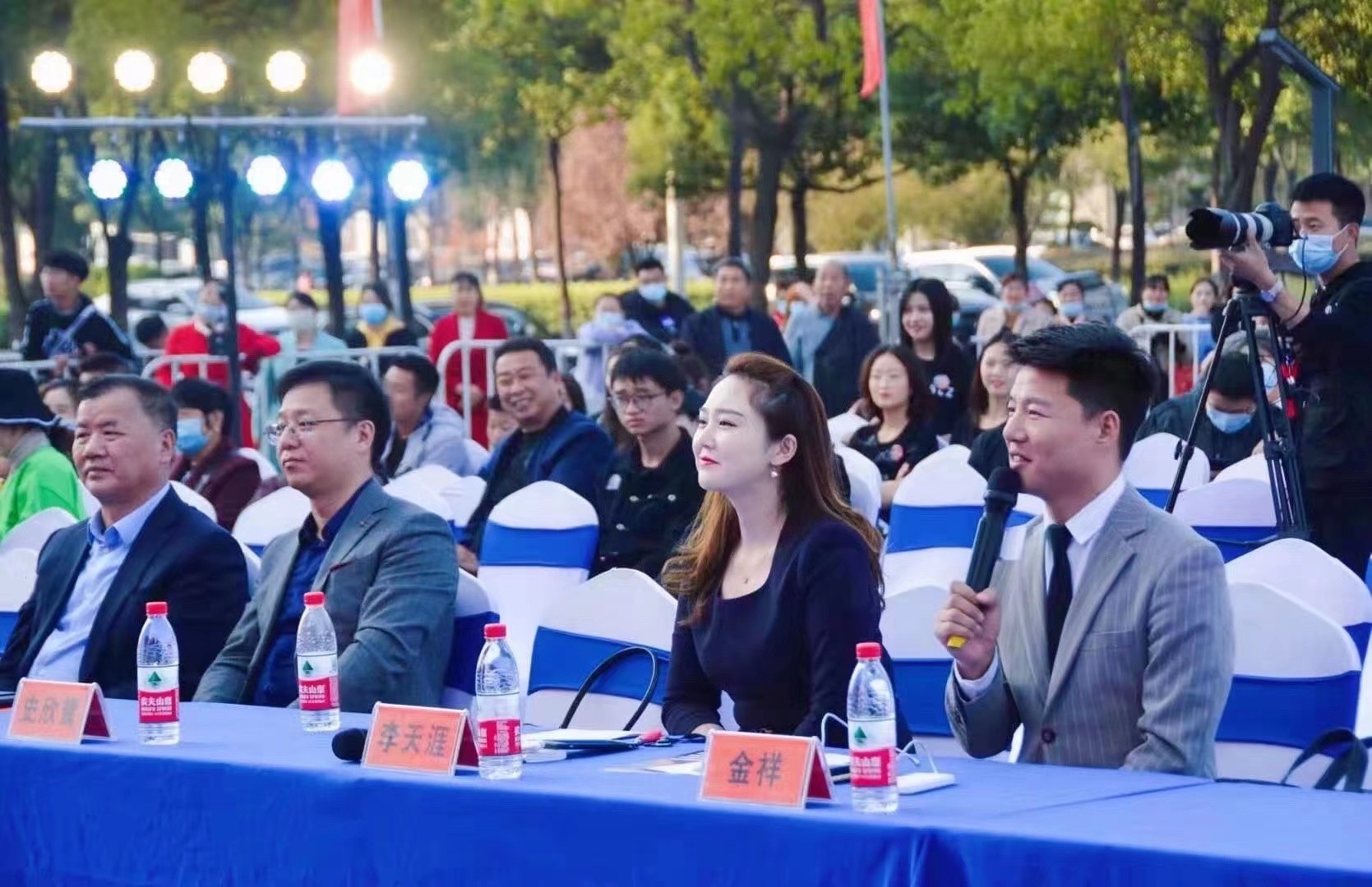 博思花艺婚庆教育,婚庆培训,花艺培训,插花培训,花艺师培训,主持人培训,商务主持人培训,花店运营培训,花店全系统营销,小白开花店,小白学主持,金玺棠婚庆酒店,金玺棠总部,郑州金麻雀教育科技有限公司 博思花艺婚庆教育,婚庆培训,花艺培训,插花培训,花艺师培训,主持人培训,商务主持人培训,花店运营培训,花店全系统营销,小白开花店,小白学主持,金玺棠婚庆酒店,金玺棠总部,郑州金麻雀教育科技有限公司