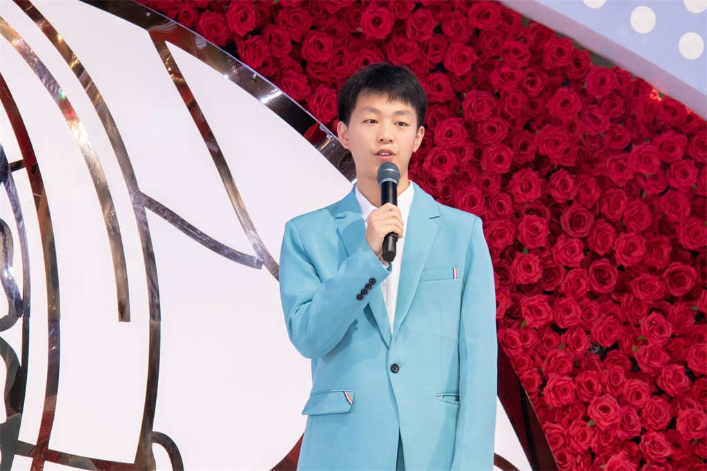 博思花艺婚庆教育，婚庆培训，花艺培训，插花培训，花艺师培训，主持人培训，商务主持人培训，花店运营培训，花店全系统营销，小白开花店，小白学主持，金玺棠婚庆酒店，金玺棠总部，郑州金麻雀教育科技有限公司