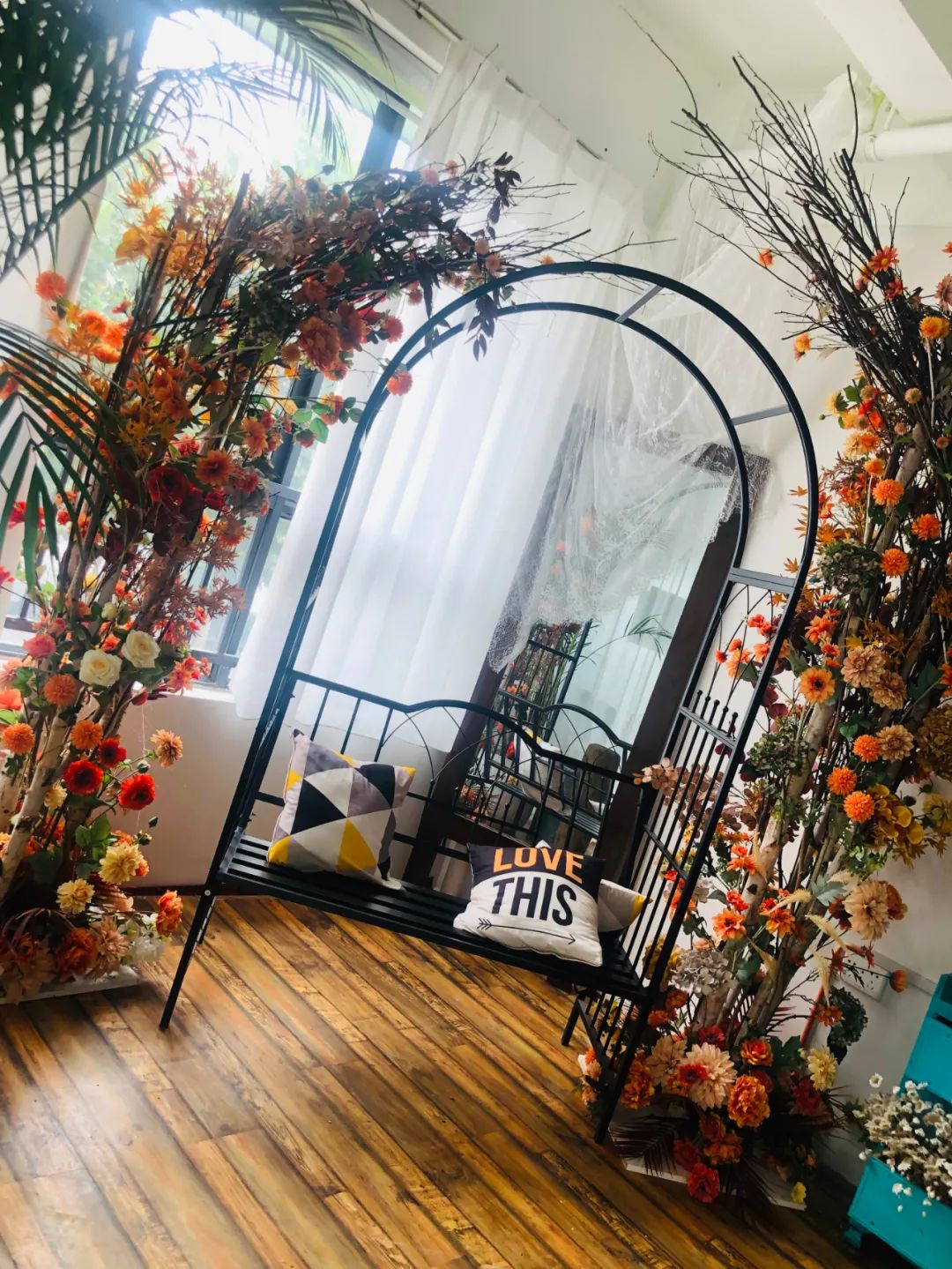 博思花艺婚庆教育，婚庆培训，花艺培训，插花培训，花艺师培训，主持人培训，商务主持人培训，花店运营培训，花店全系统营销，小白开花店，小白学主持，金玺棠婚庆酒店，金玺棠总部，郑州金麻雀教育科技有限公司