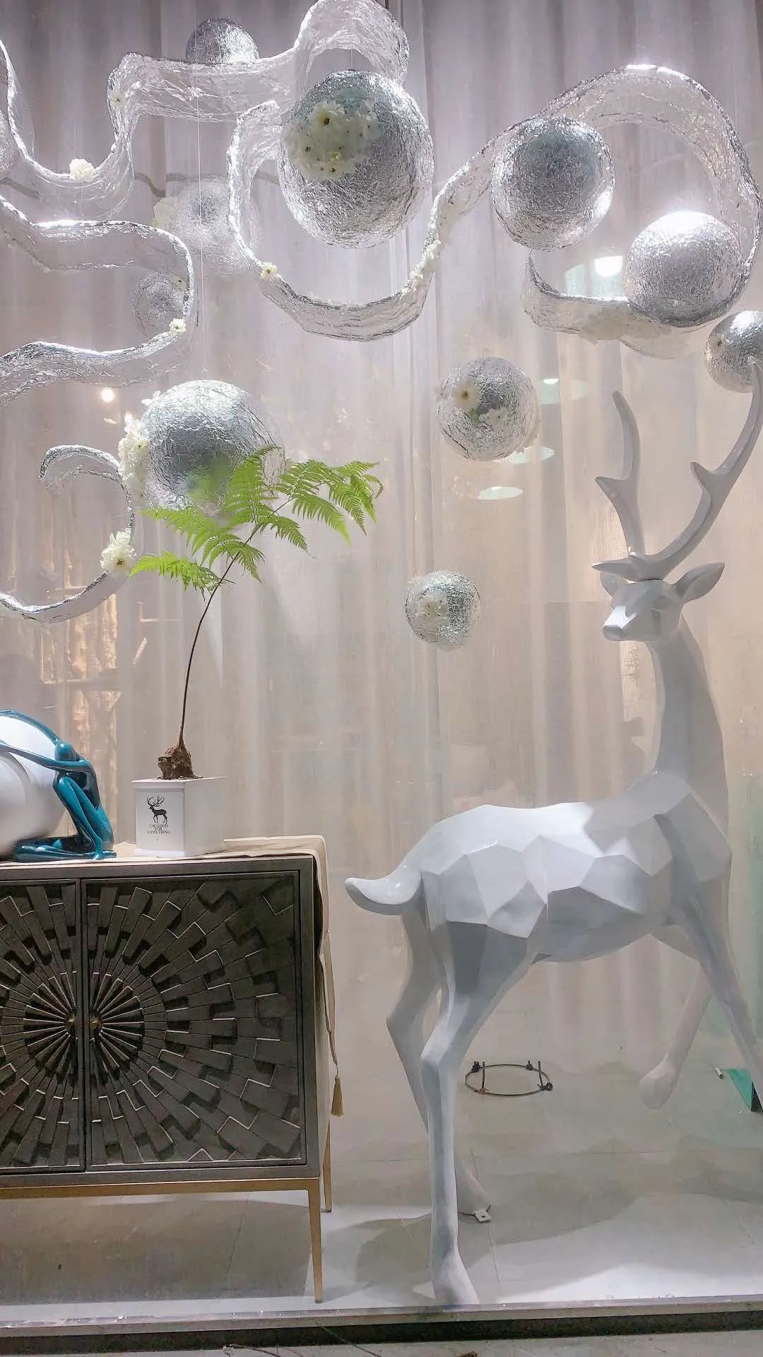 博思花艺婚庆教育，婚庆培训，花艺培训，插花培训，花艺师培训，主持人培训，商务主持人培训，花店运营培训，花店全系统营销，小白开花店，小白学主持，金玺棠婚庆酒店，金玺棠总部，郑州金麻雀教育科技有限公司