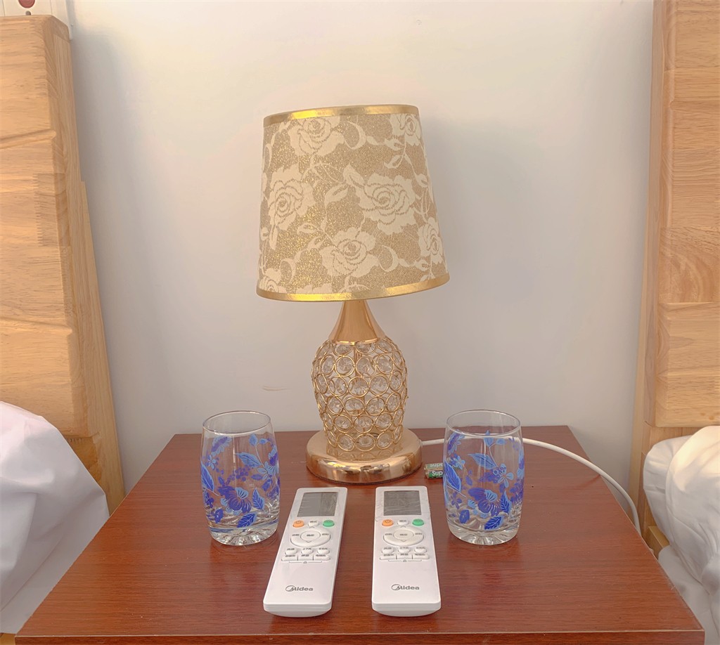 博思花艺婚庆教育，婚庆培训，花艺培训，插花培训，花艺师培训，主持人培训，商务主持人培训，花店运营培训，花店全系统营销，小白开花店，小白学主持，金玺棠婚庆酒店，金玺棠总部，郑州金麻雀教育科技有限公司