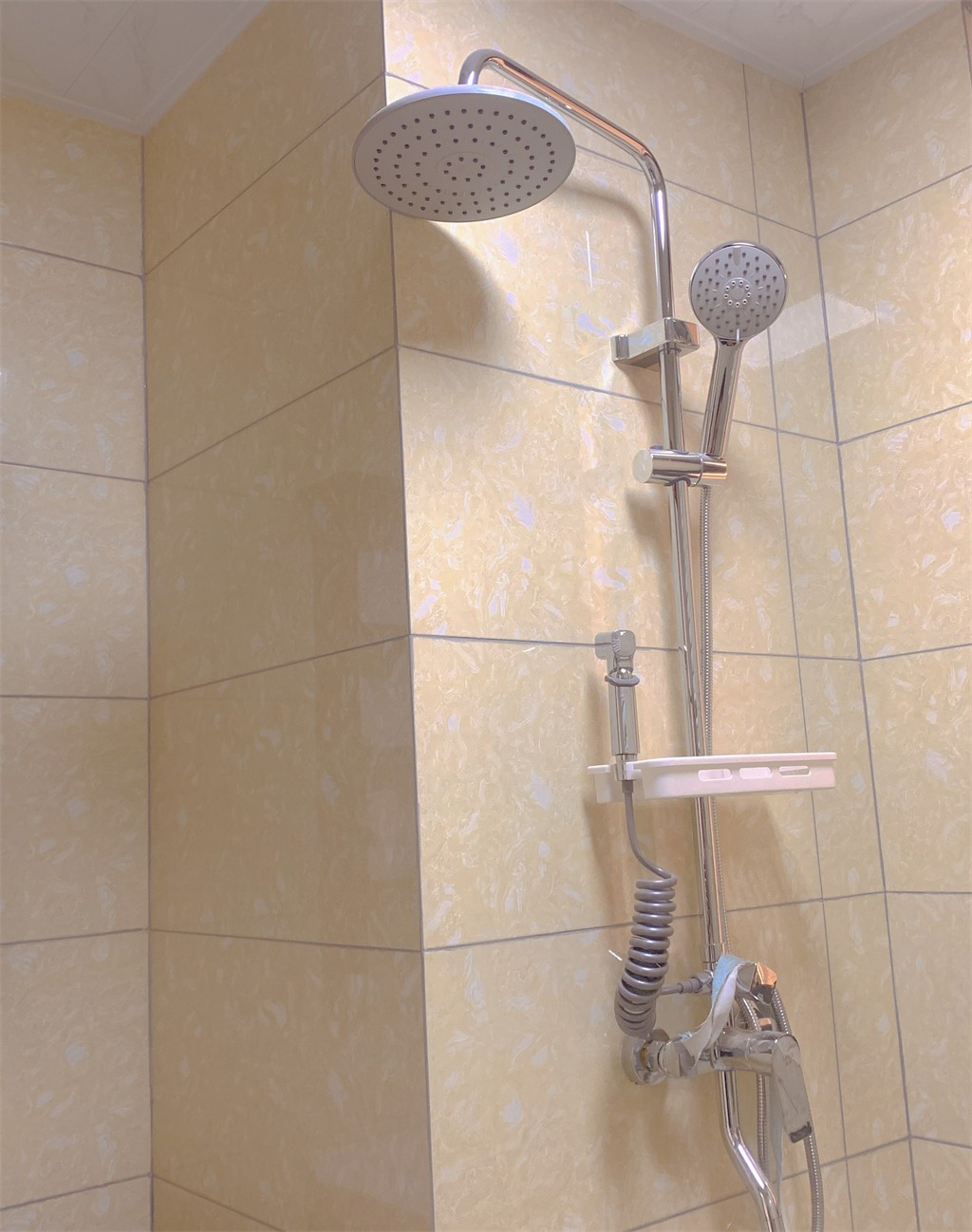 博思花艺婚庆教育，婚庆培训，花艺培训，插花培训，花艺师培训，主持人培训，商务主持人培训，花店运营培训，花店全系统营销，小白开花店，小白学主持，金玺棠婚庆酒店，金玺棠总部，郑州金麻雀教育科技有限公司