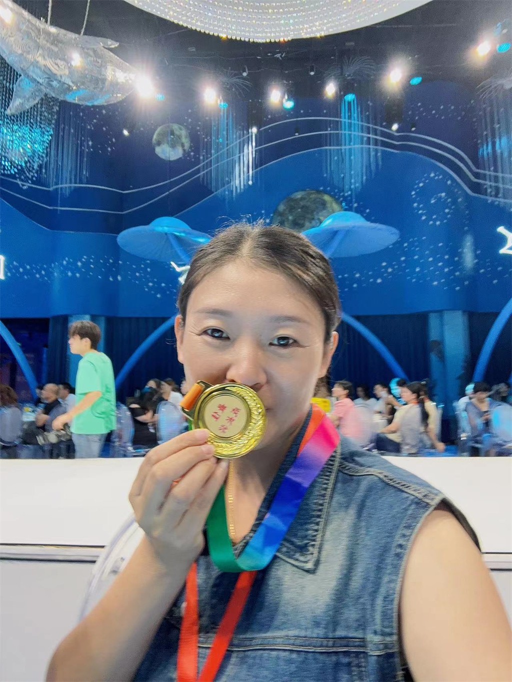 博思花艺婚庆教育，婚庆培训，花艺培训，插花培训，花艺师培训，主持人培训，商务主持人培训，花店运营培训，花店全系统营销，小白开花店，小白学主持，金玺棠婚庆酒店，金玺棠总部，郑州金麻雀教育科技有限公司